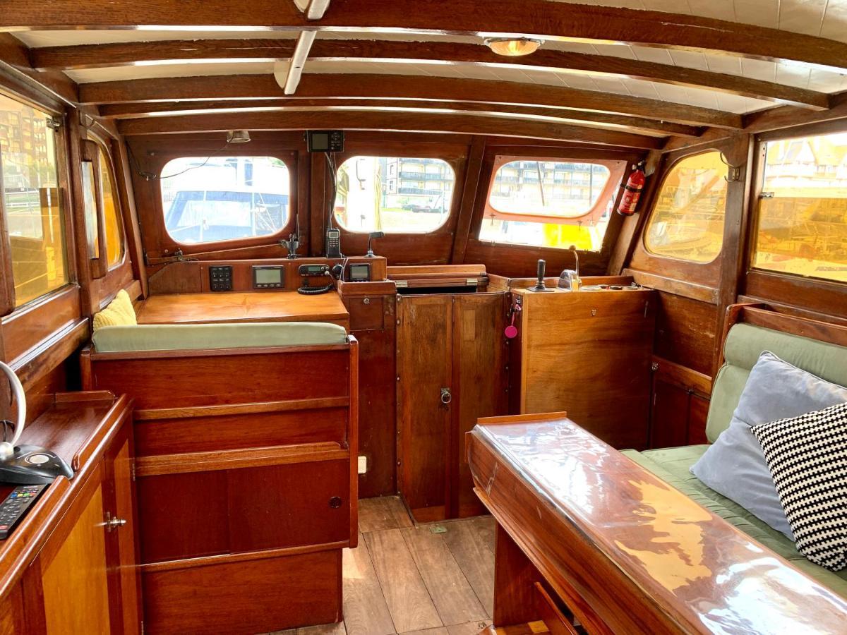 Port Deauville Yacht Vintage 外观 照片