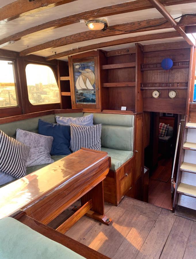 Port Deauville Yacht Vintage 外观 照片